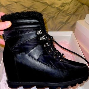 Brand new size 10 Booties